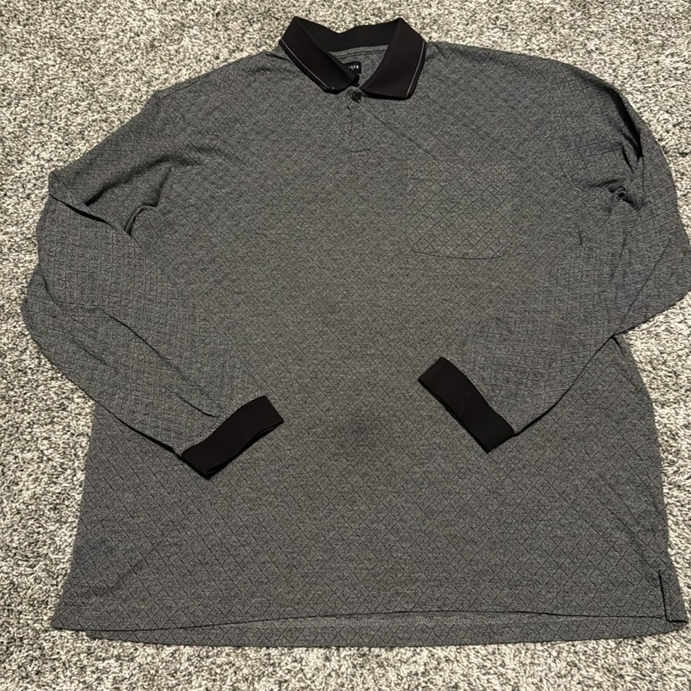 {Van Heusen} long sleeve shirt